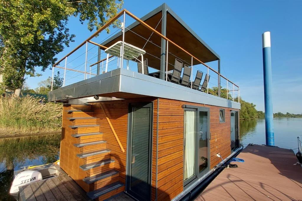 Riverboat-Rhein-Main Ferienloft Wiesbaden Exterior photo